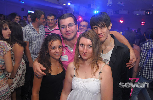 Cliquer pour voir l'image en taille réelle