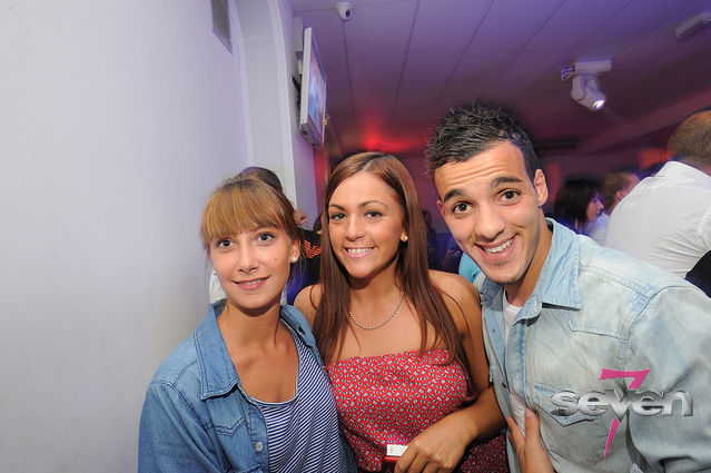 Cliquer pour voir l'image en taille réelle