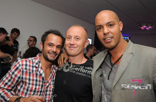 Cliquer pour voir l'image en taille réelle