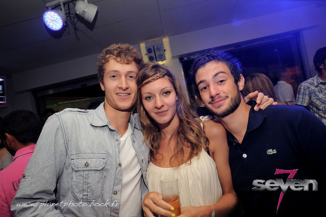 Cliquer pour voir l'image en taille réelle