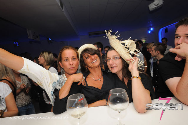 Cliquer pour voir l'image en taille réelle