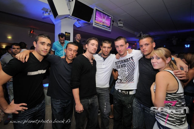 Cliquer pour voir l'image en taille réelle