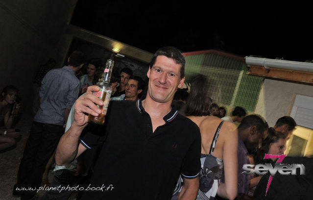 Cliquer pour voir l'image en taille réelle