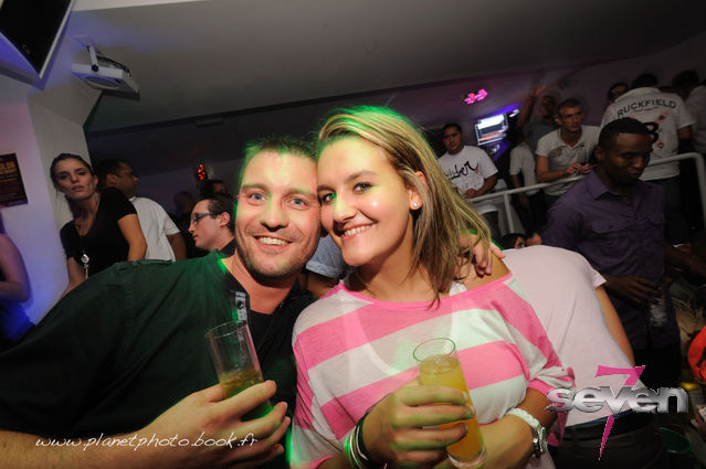 Cliquer pour voir l'image en taille réelle