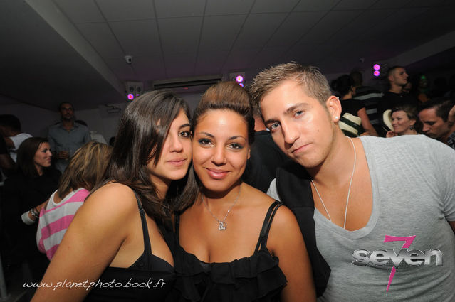 Cliquer pour voir l'image en taille réelle