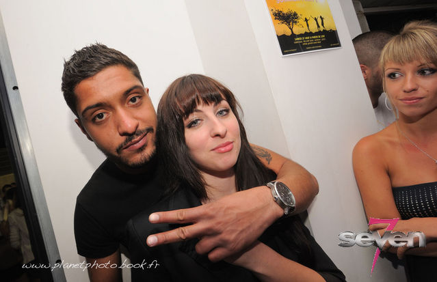 Cliquer pour voir l'image en taille réelle