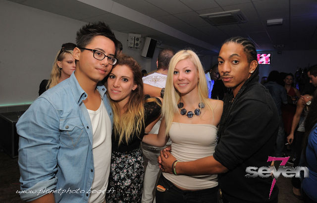 Cliquer pour voir l'image en taille réelle