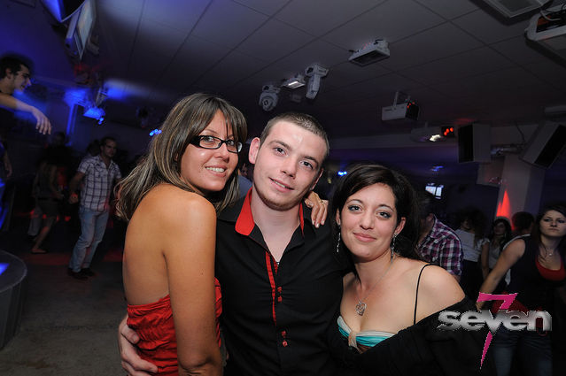 Cliquer pour voir l'image en taille réelle