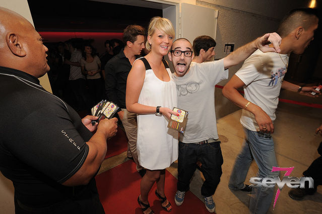 Cliquer pour voir l'image en taille réelle