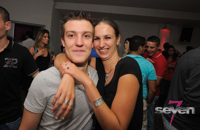 Cliquer pour voir l'image en taille réelle