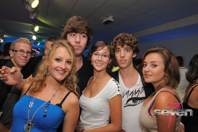 Cliquer pour voir l'image en taille réelle