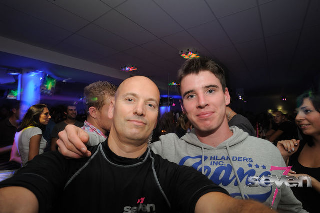 Cliquer pour voir l'image en taille réelle