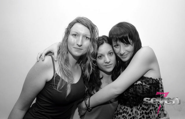 Cliquer pour voir l'image en taille réelle