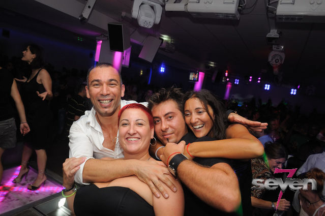 Cliquer pour voir l'image en taille réelle