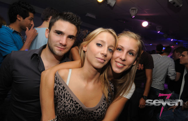 Cliquer pour voir l'image en taille réelle