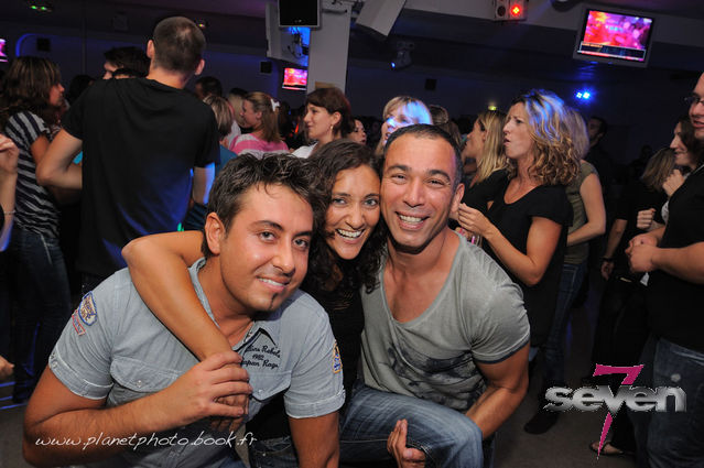 Cliquer pour voir l'image en taille réelle