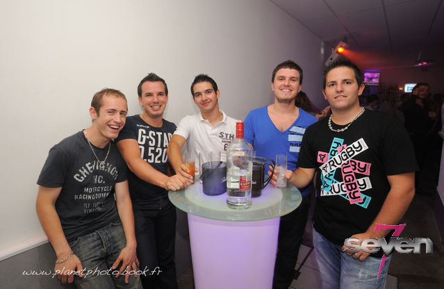 Cliquer pour voir l'image en taille réelle