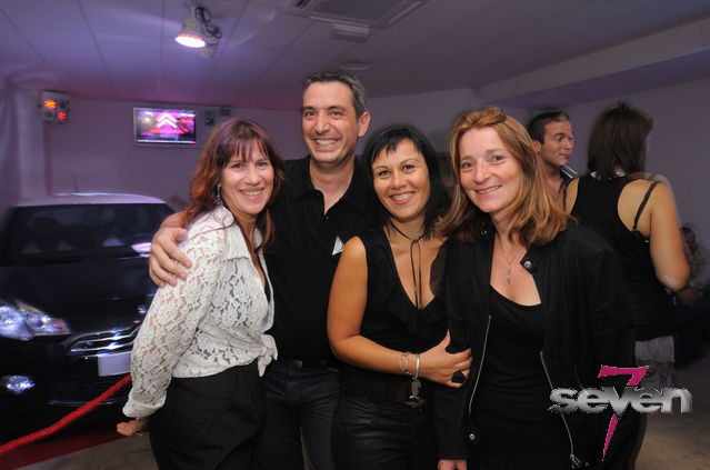 Cliquer pour voir l'image en taille réelle