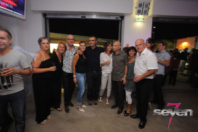 Cliquer pour voir l'image en taille réelle