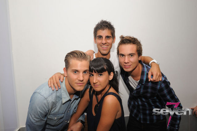 Cliquer pour voir l'image en taille réelle