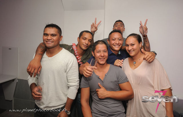 Cliquer pour voir l'image en taille réelle