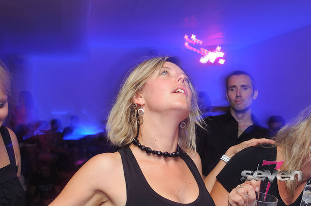 Cliquer pour voir l'image en taille réelle