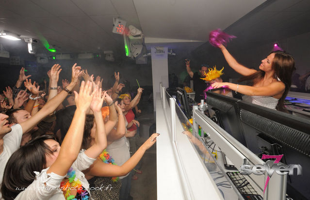 Cliquer pour voir l'image en taille réelle