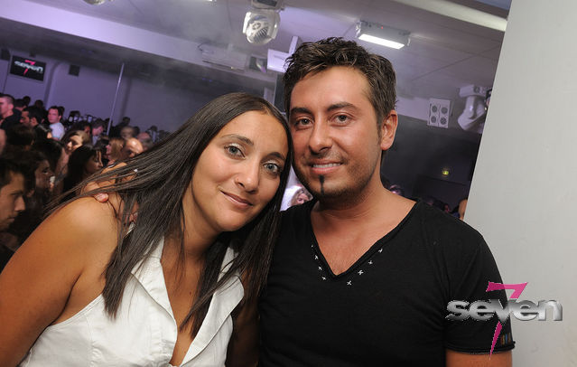 Cliquer pour voir l'image en taille réelle