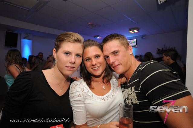 Cliquer pour voir l'image en taille réelle