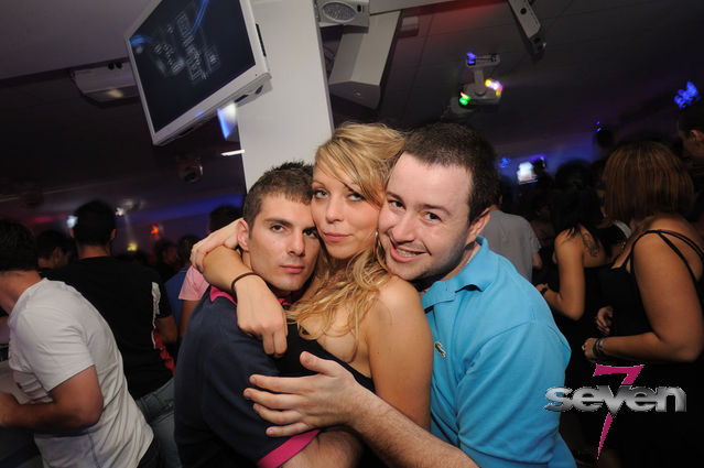 Cliquer pour voir l'image en taille réelle