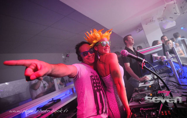 Cliquer pour voir l'image en taille réelle