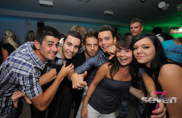 Cliquer pour voir l'image en taille réelle