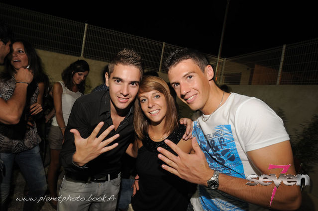 Cliquer pour voir l'image en taille réelle