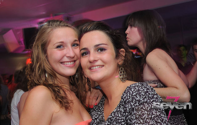 Cliquer pour voir l'image en taille réelle