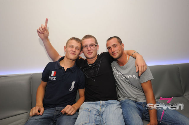 Cliquer pour voir l'image en taille réelle