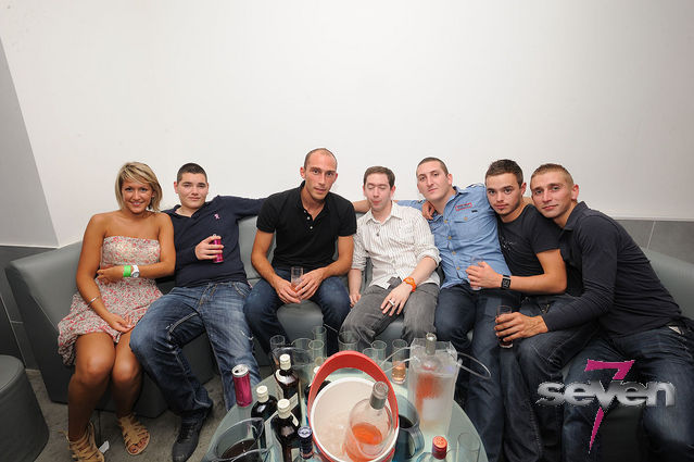 Cliquer pour voir l'image en taille réelle