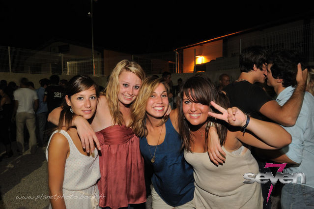 Cliquer pour voir l'image en taille réelle