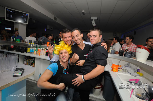 Cliquer pour voir l'image en taille réelle