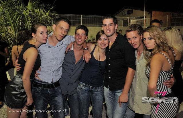 Cliquer pour voir l'image en taille réelle