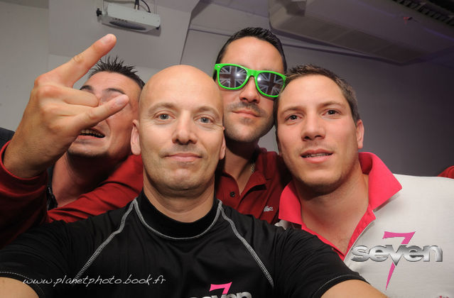 Cliquer pour voir l'image en taille réelle