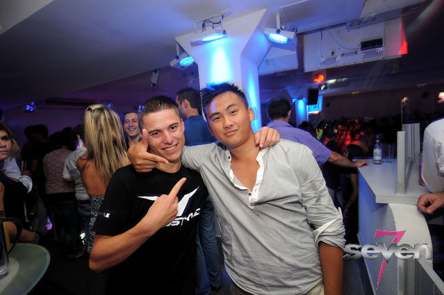 Cliquer pour voir l'image en taille réelle