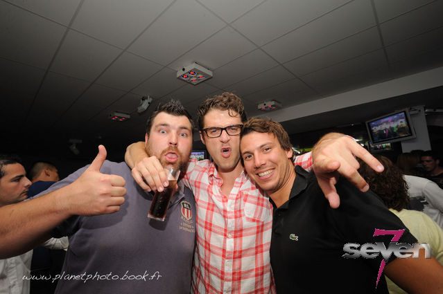 Cliquer pour voir l'image en taille réelle