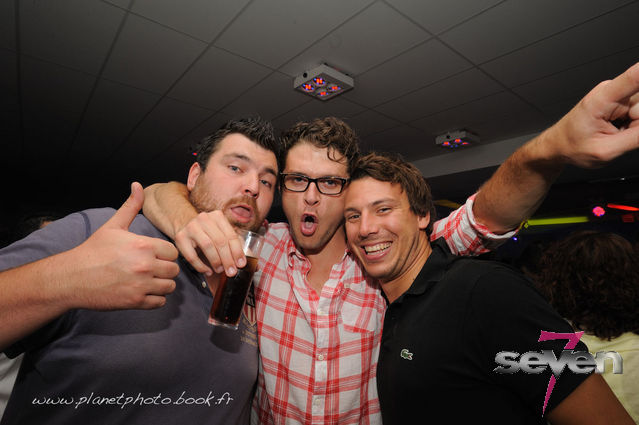 Cliquer pour voir l'image en taille réelle