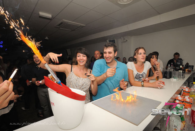 Cliquer pour voir l'image en taille réelle