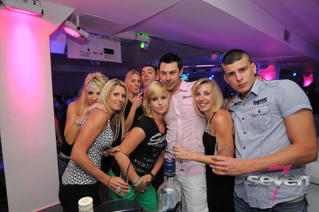 Cliquer pour voir l'image en taille réelle