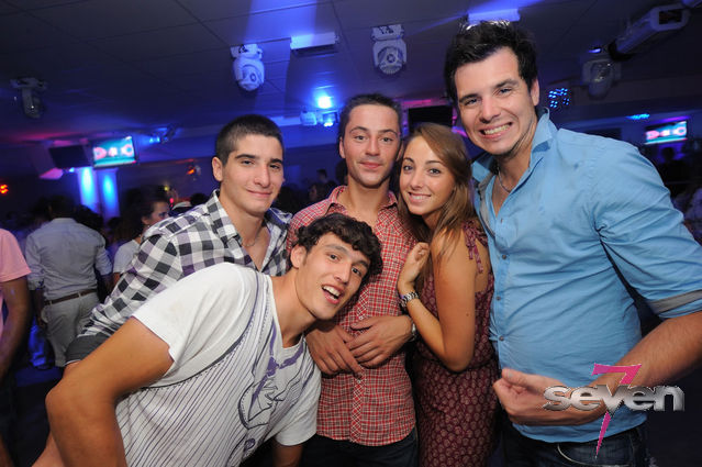 Cliquer pour voir l'image en taille réelle