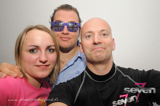 Cliquer pour voir l'image en taille réelle