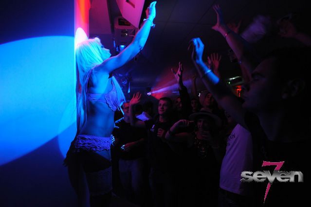 Cliquer pour voir l'image en taille réelle