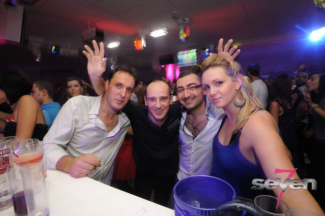 Cliquer pour voir l'image en taille réelle