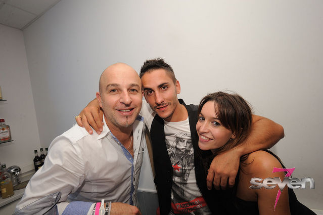 Cliquer pour voir l'image en taille réelle